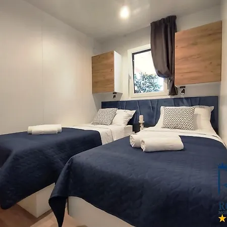 Mobile Homes Royal R *