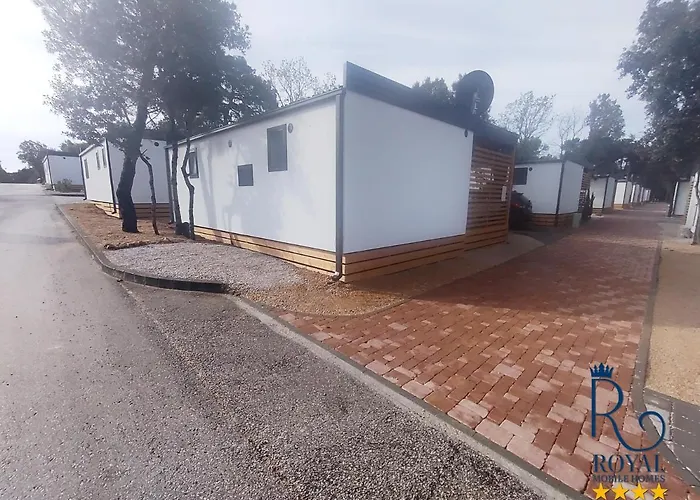 דירה Mobile Homes Royal R